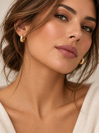 Load image into Gallery viewer, Gold Filled Teardrop Hoops